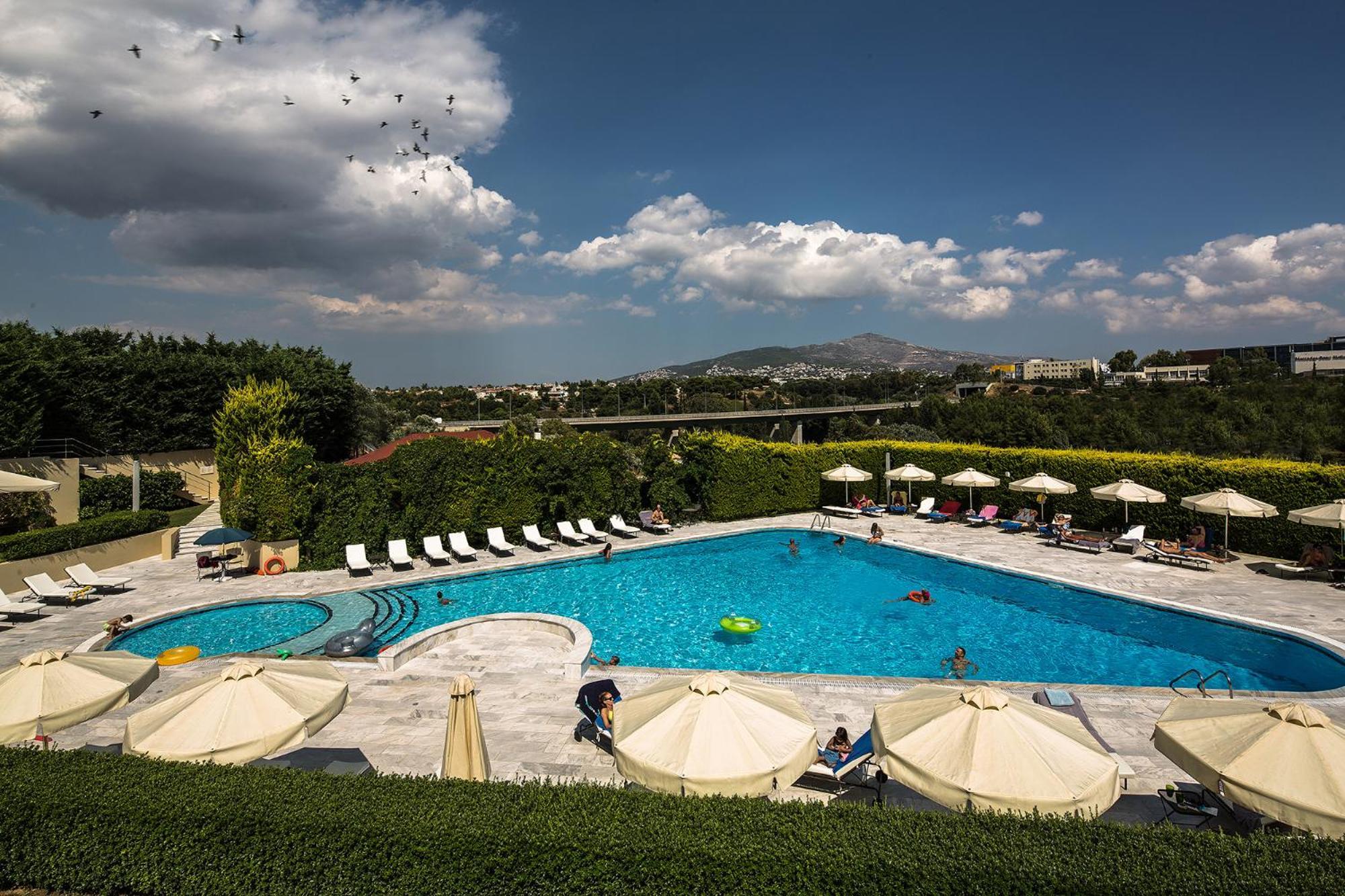 Dekelia Hotel Athén Kültér fotó
