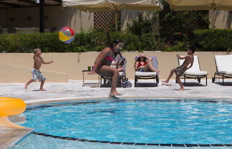 Dekelia Hotel Athén Kültér fotó